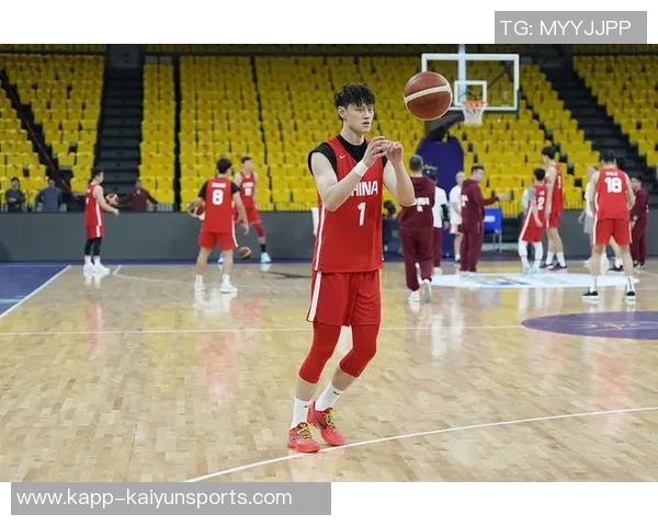 曾凡博期待在NBA中国赛中展现自我感受篮球的热情与荣耀 曾凡博期待在NBA中国赛中展现自我感受篮球的热情与荣耀