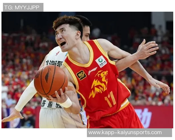 热身赛精彩回顾周琦孙铭徽双双发威四川全运男篮力克璞园柏力力