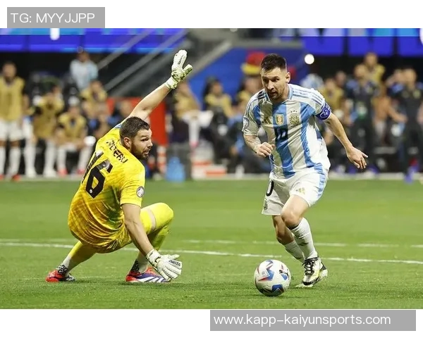 苏牙错失倒钩机会梅西越位挑射球队何时能进球