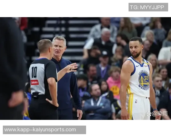 科尔谈球队轮换模式尚未确定期待库里尽快回归助力 科尔谈球队轮换模式尚未确定期待库里尽快回归助力