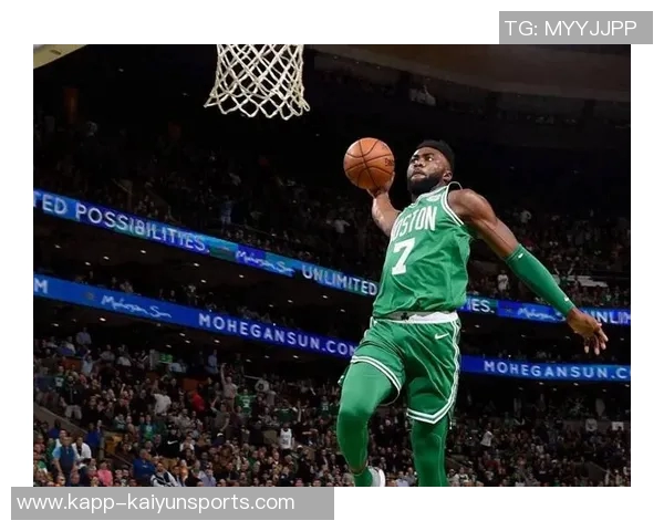 沃尔什谈杰伦布朗的执念与侵略性表现全队全力支持他 沃尔什谈杰伦布朗的执念与侵略性表现全队全力支持他