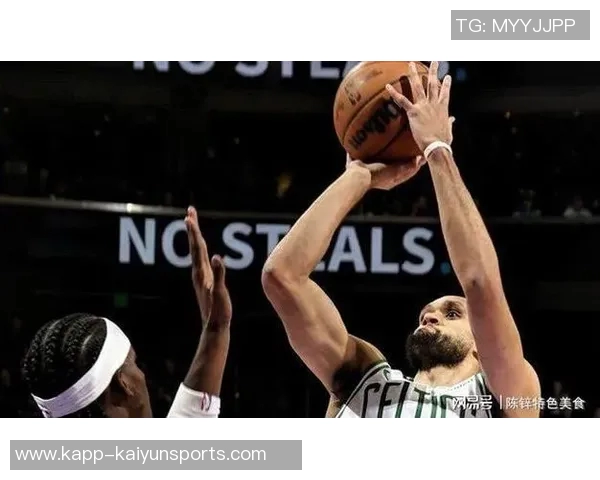 德里克怀特砍下31分却难救主下半场独得23分遗憾落败